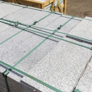 Bianco Sardo Granit Bordsteinkante (Fase 1L) 20 x 25 x 50 cm