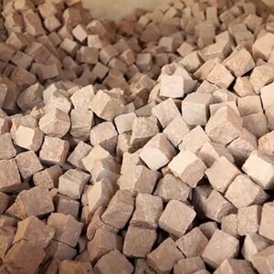 Cemento Grey Splitface Andesit Kopfsteinpflaster 10 x 10 x 10 cm (1 Tonne = 4-5 qm)