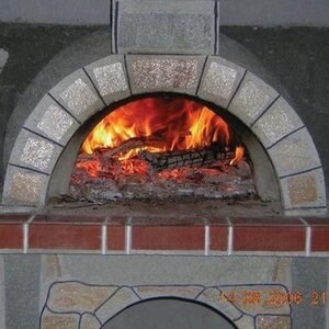 Backofen Gradina Mediteraneo (Holzkohle/Holz, 170 x 120 x 145 cm, 950 kg, Rhodos-Naturstein, Ziegel)