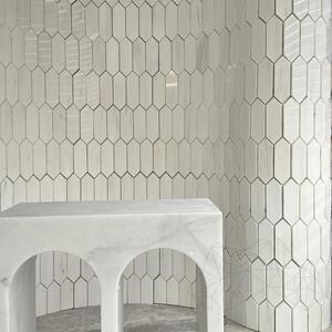 Calacatta Bernstein Dolomit Poliertes Säulenmosaik 30.5 x 28 cm