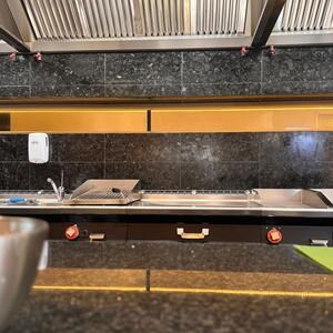 Extra blauer AquaStorm-Labradorit, 60 x 60 x 2 cm