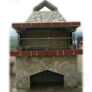 Gradina Traditional Large Barbecue mit Grillsystem (Holzkohle/Holz, 153x75x210 cm, 950 kg, polygonaler Stein, Ziegel)