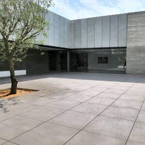 Sinterstein L'ALTRA PIETRA Cattedrale Cemento, 90 X 90 X 2 cm, R11 - Rutschfest für den Außenbereich