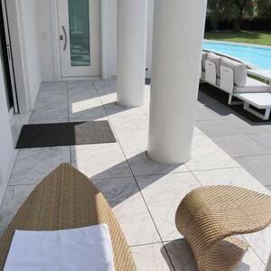 Sinterstein L'ALTRA PIETRA Duomo Carrara, 60 X 90 X 2 cm, R11 - Rutschfest für den Außenbereich