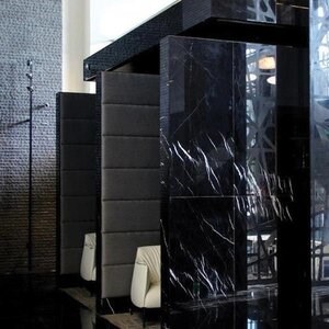 Polierter Marmor Nero Marquina 60 x 30 x 2 cm