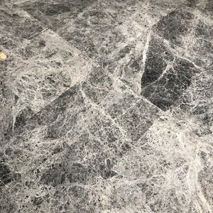 Polierter Marmor Tundra Grau 61 x 61 x 1,1 cm