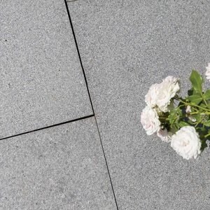 Padang dunkel geflammter Granit 60 x 30 x 2,5 cm