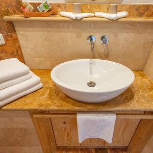 Peach Cross Cut Polierter Kalktuff, Plattenzuschnitt, 2 cm