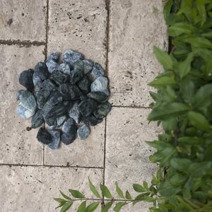 Grüner Marmor Kiesel 1-2 cm Sack 20 Kg