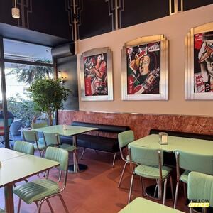 Opiumrot Gefüllte und polierte Travertinplatte, 2 cm