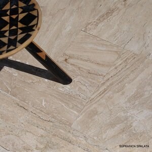 Travertin Striato Beige Matt Römischer Verband 1.2 cm