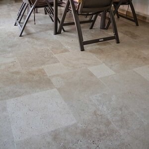 Klassischer Kreuzschliff Gebürsteter Travertin Französisches Muster Set 1,2 cm