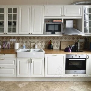Latte Tumbled PREMIUM Travertin 10 x 10 x 1,2 cm