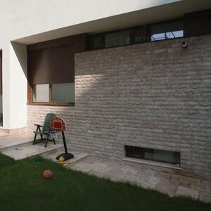 Latte PREMIUM Splitface Travertine 10 cm x FL x 1.3 cm