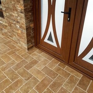 Noce Kreuzschliff Travertin gebürstet und gemeißelt 30,5 x 15,2 x 3 cm