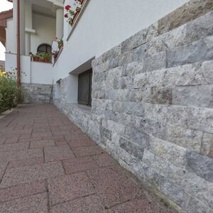 Silberner Splitface Travertin 7,5 cm x FL x 2 cm
