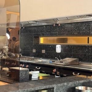 Extra blauer AquaStorm-Labradorit, 60 x 60 x 2 cm