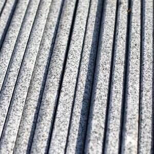 Bianco Sardo Sandgestrahlter Granit, Plattenzuschnitt, 2 cm - Sonderprojekt-Artikel