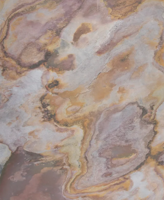 Flexibler Schiefer SKIN MicroStone 1mm - Indian Autumn, 122x61cm | Ultraflexibler Stein für Wände, Möbel