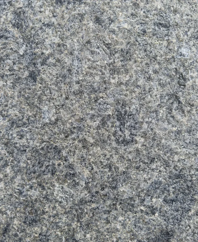 Extra blau geflammter Labradorit, 60 x 60 x 2 cm