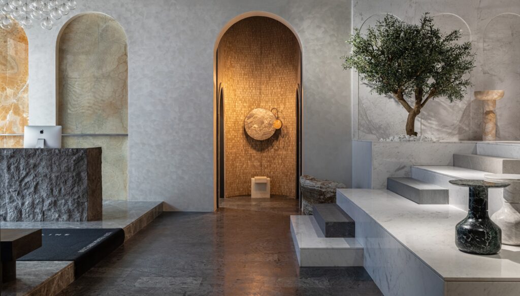 10 Flagship store PIATRAONLINE
