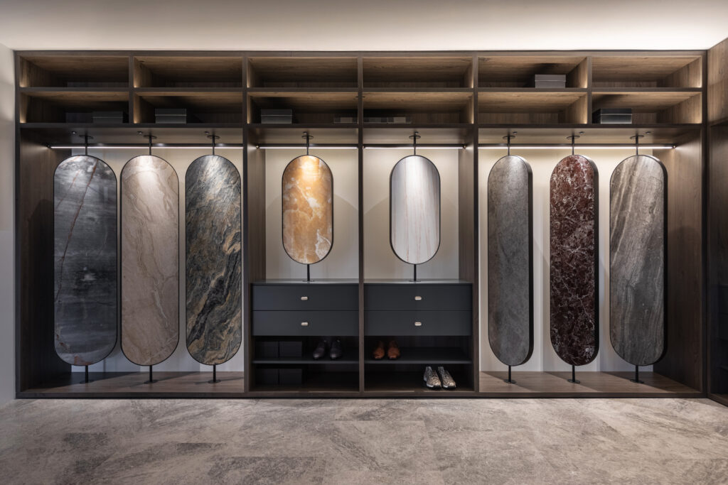 6 Flagship store PIATRAONLINE